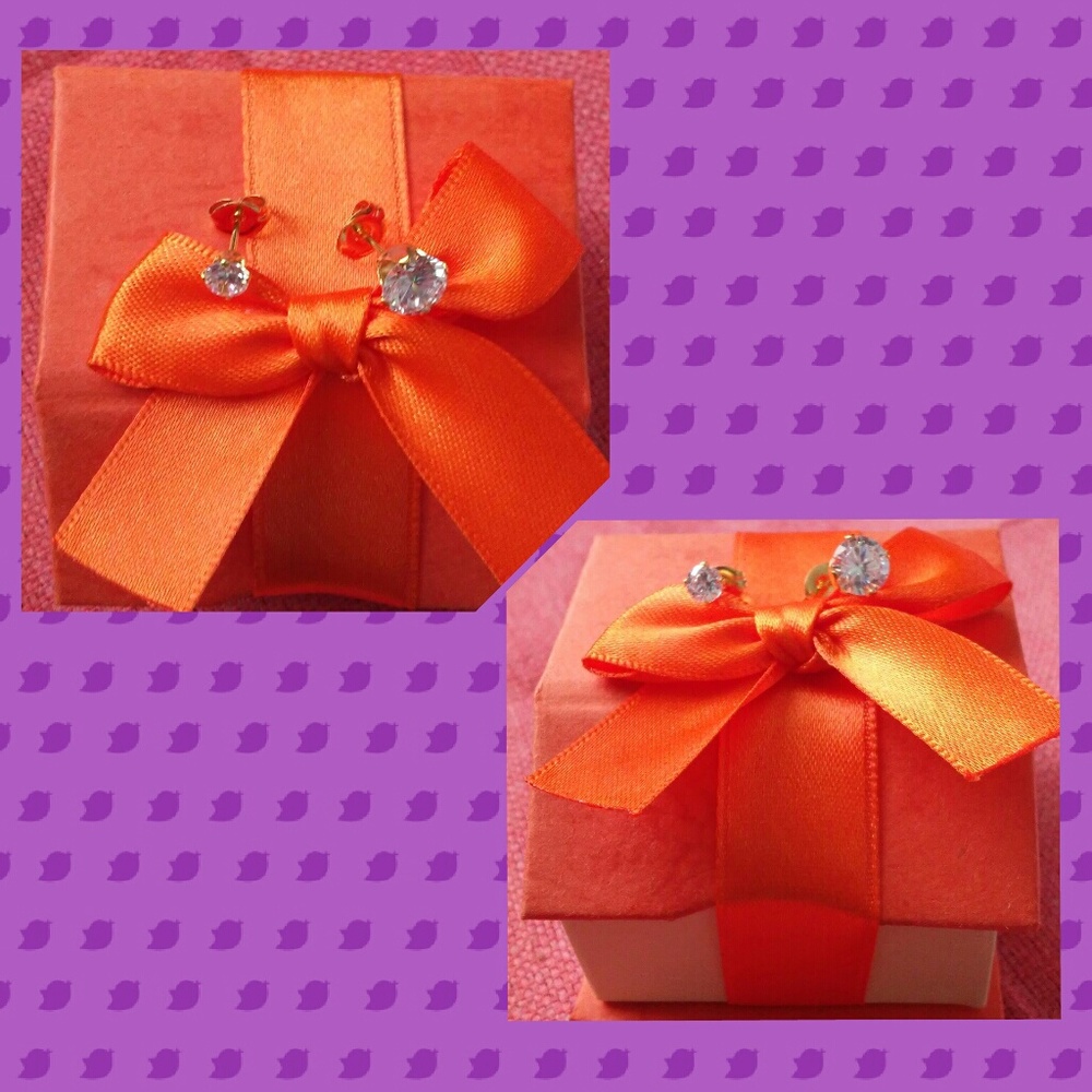 2 pair 14 K Yellow/White Gold Plated Studs